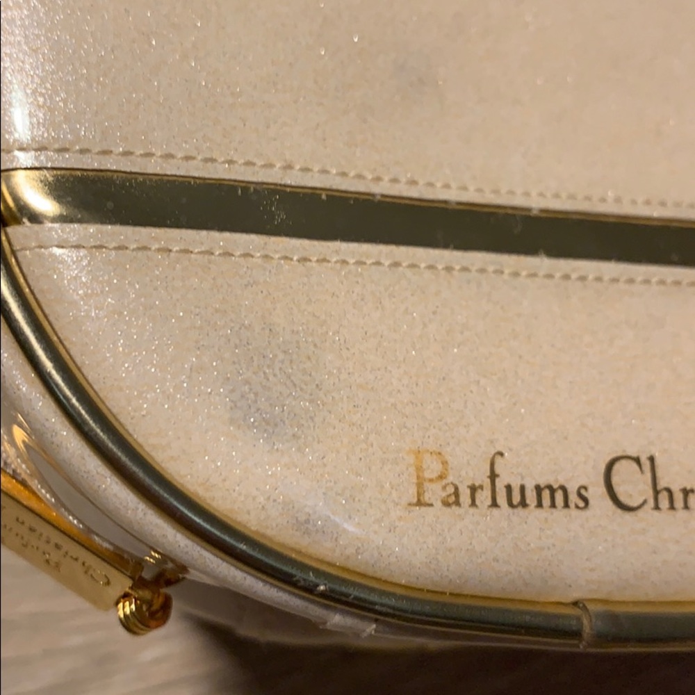 DIOR Round Pouch❣️ - Picture 6 of 6